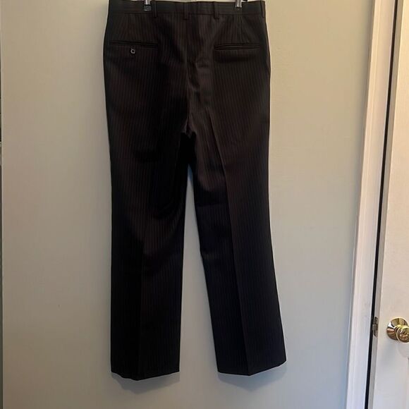 Women's Black Pinstriped Flat Front Staright Leg Trouser Dress Pants Size Large - Picture 4 of 6